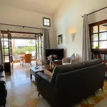 Вилла Casa Karoline With A Sunny Terrace, Heated Pool, Comfort And Privacy In A Quiet Neighborhood Коста Бланка